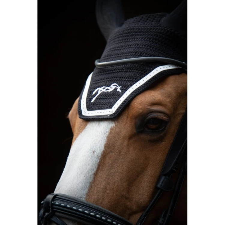 bonnet-point-sellier-flytcott1on-noir-.jpg