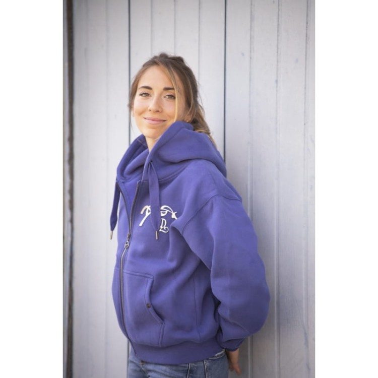 favorite-sweadter-blue.jpg
