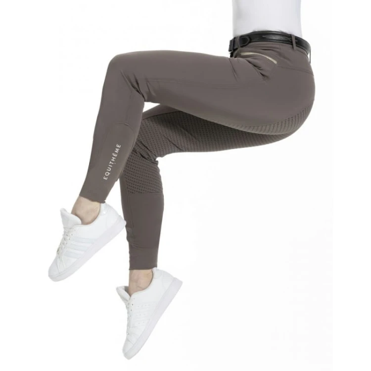 equitheme-gizdel-breeches-silicon-seat.jpg